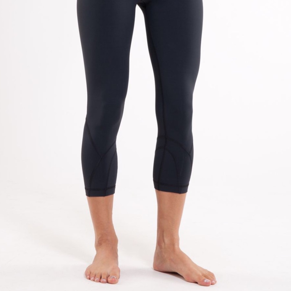 Lululemon Run: Inspire Crop